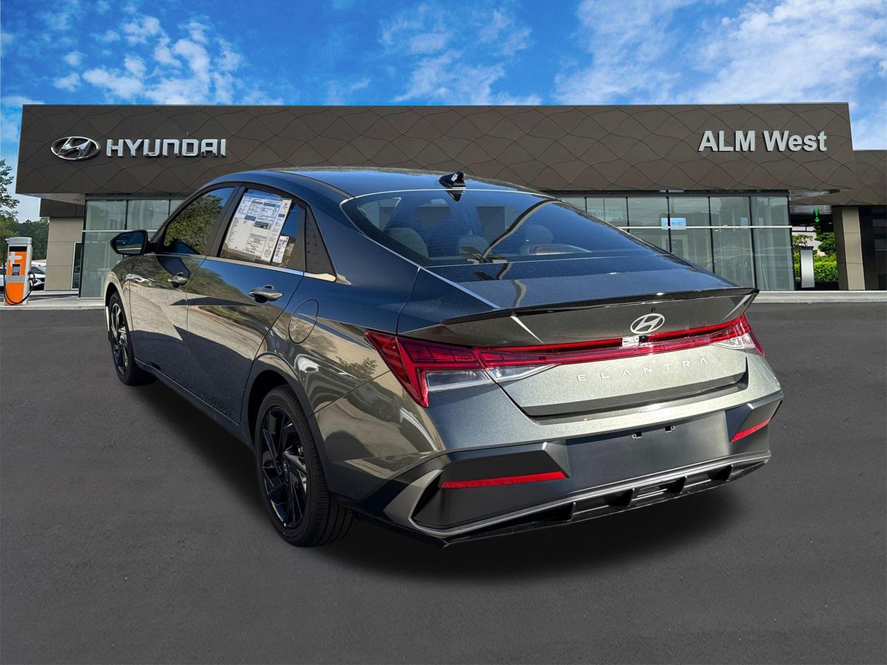 New 2026 Gray HYUNDAI SEL Sport Premium image 8