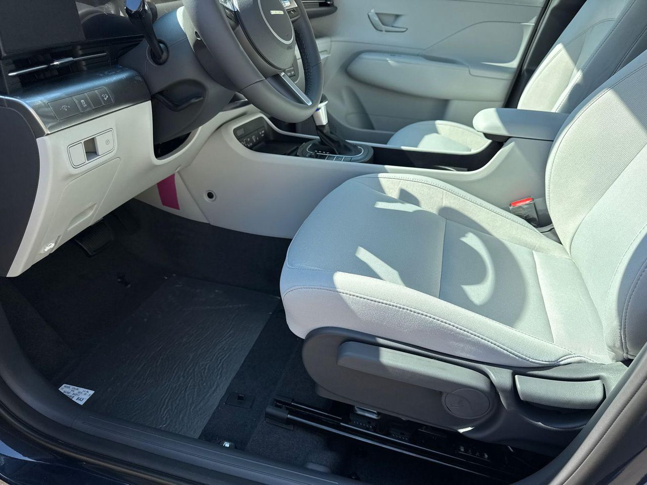New 2026 Blue Hyundai SEL Sport FWD image 10