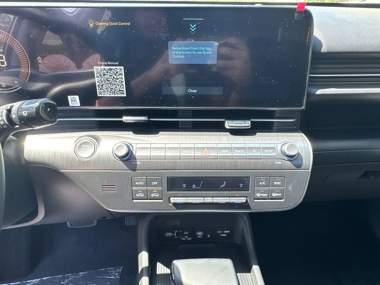 New 2026 Abyss Black HYUNDAI SEL Sport FWD image 29