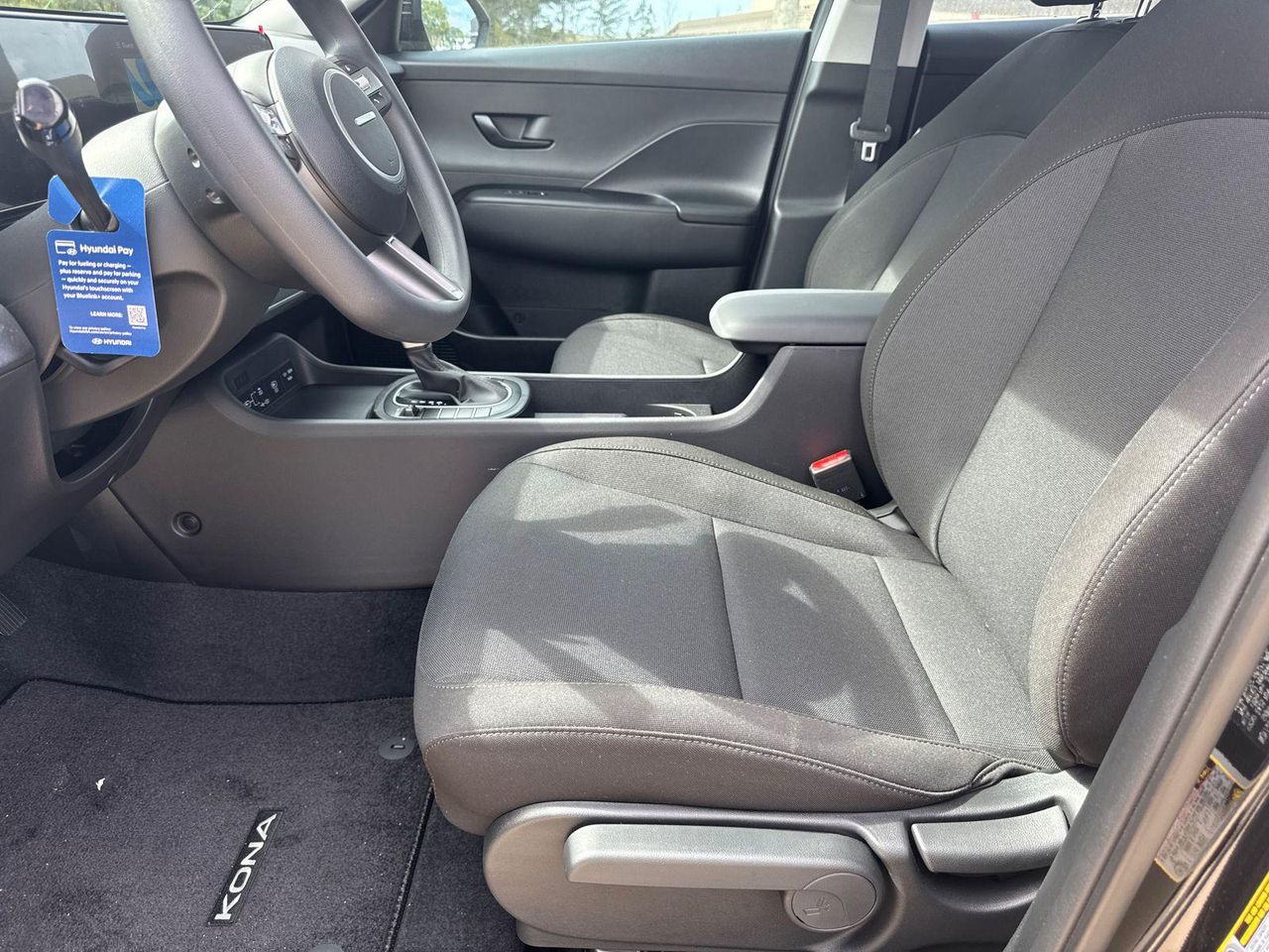 New 2026 Black HYUNDAI SE FWD image 10