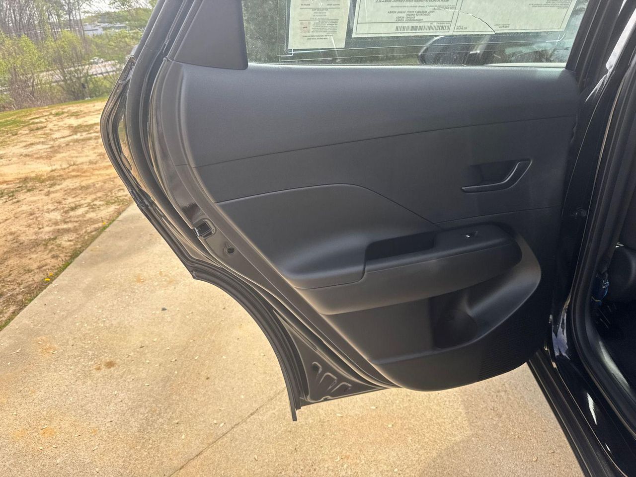 New 2026 Black HYUNDAI SE FWD image 22