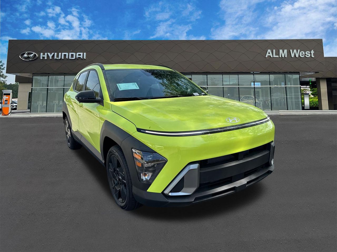 New 2026 Yellow HYUNDAI SEL Sport FWD image 4