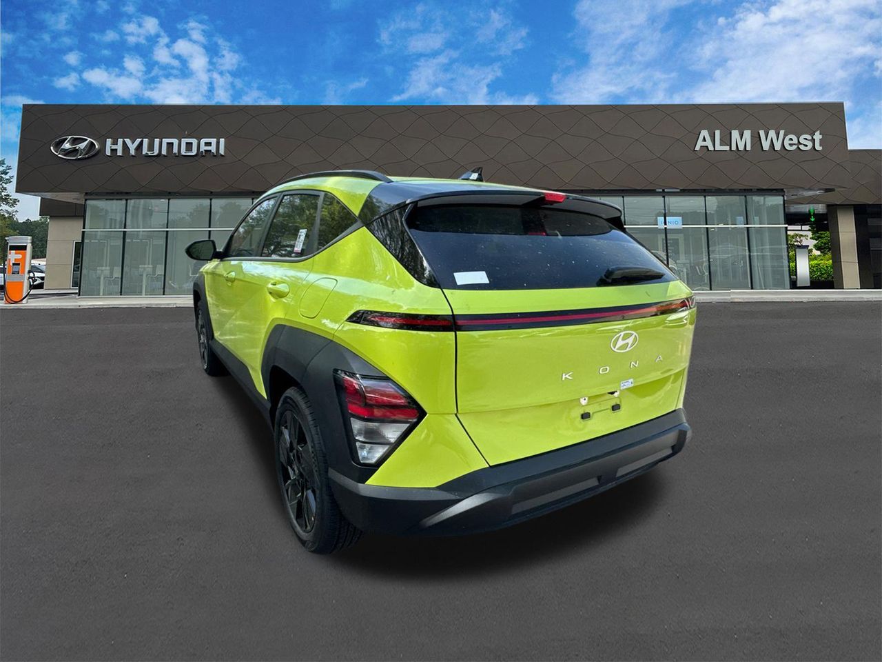 New 2026 Yellow HYUNDAI SEL Sport FWD image 8