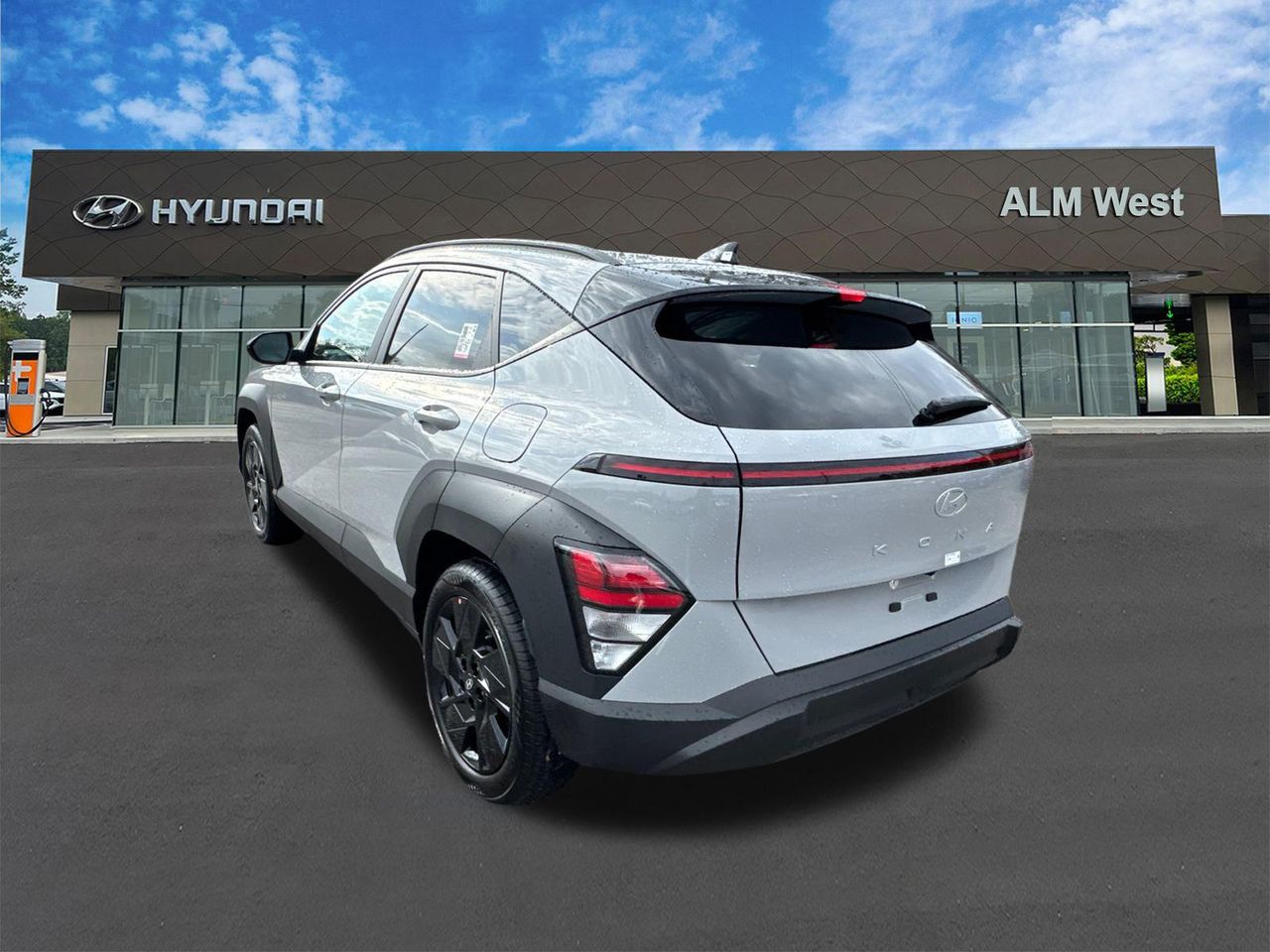 New 2026 Cyber Gray Metallic HYUNDAI SEL Sport FWD image 8