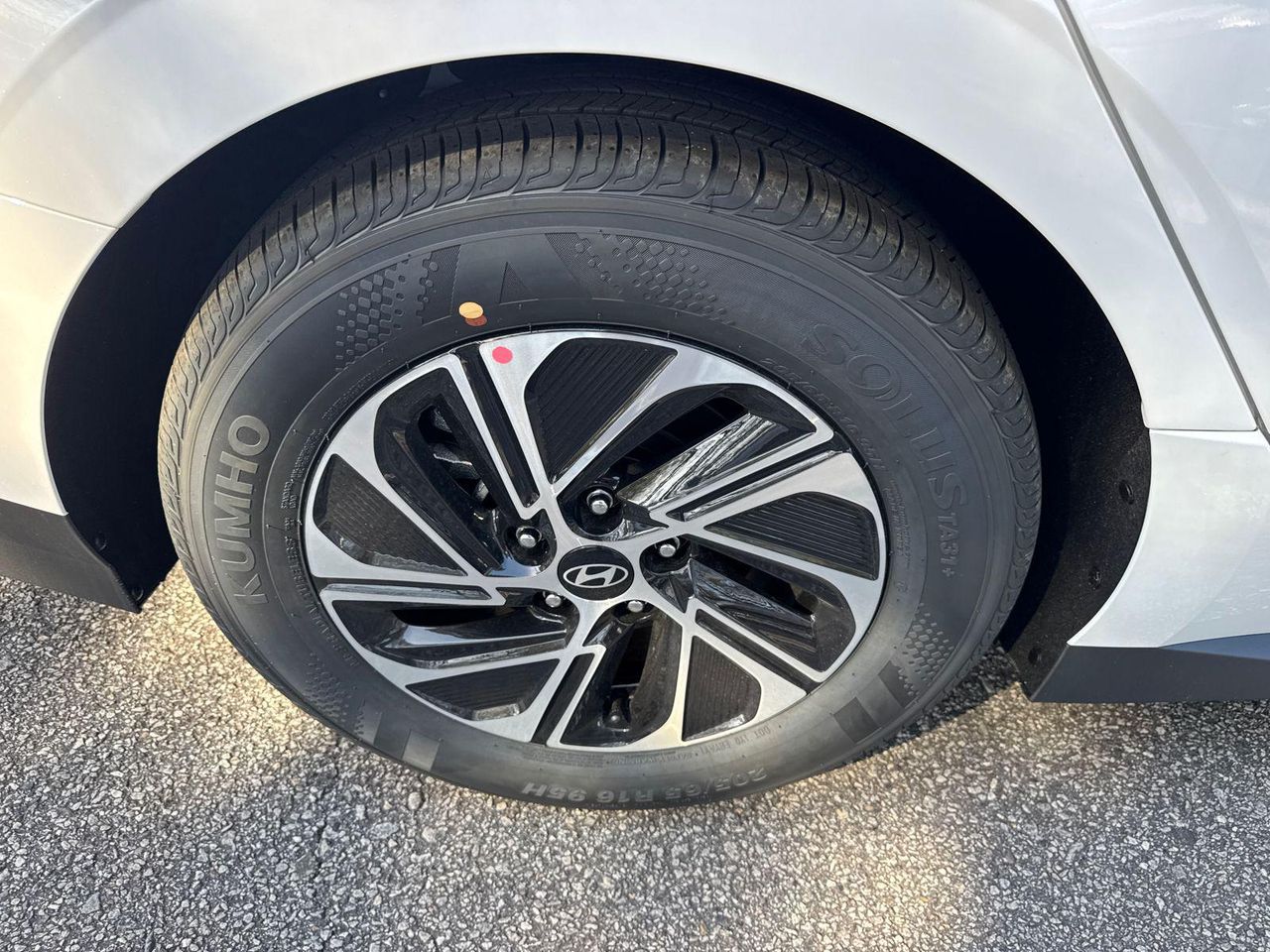 New 2026 White HYUNDAI Blue image 18