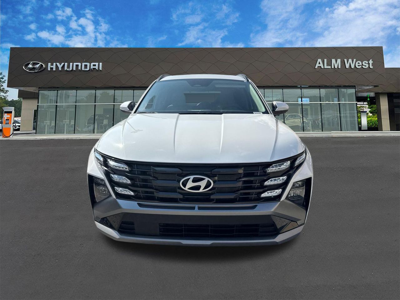 New 2026 White Pearl HYUNDAI SEL FWD image 2