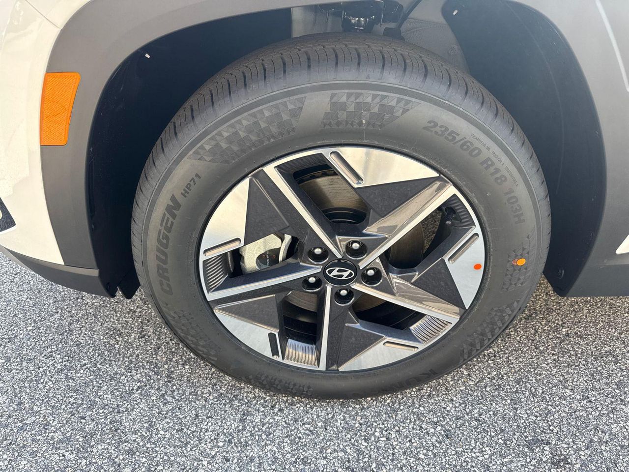 New 2026 White Pearl HYUNDAI SEL FWD image 12