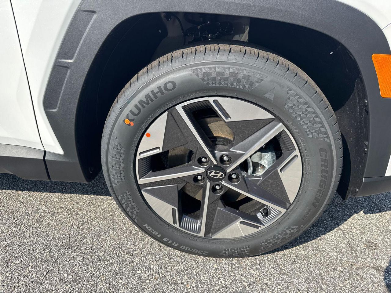 New 2026 White Pearl HYUNDAI SEL FWD image 13