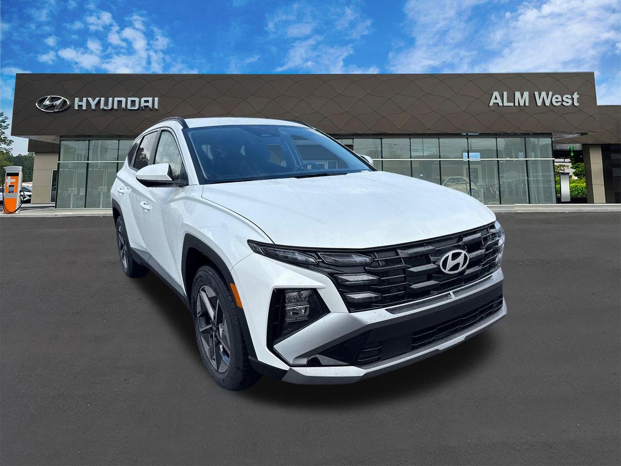 New 2026 White HYUNDAI SEL FWD image 4