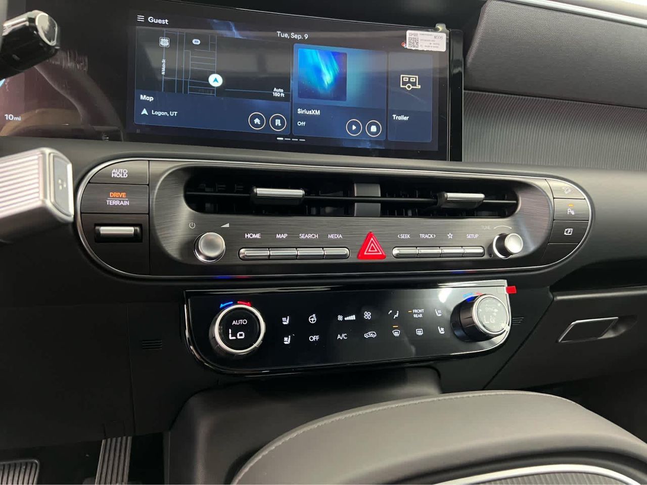 New 2026 Ecotronic Gray Pearl Hyundai Calligraphy AWD image 175