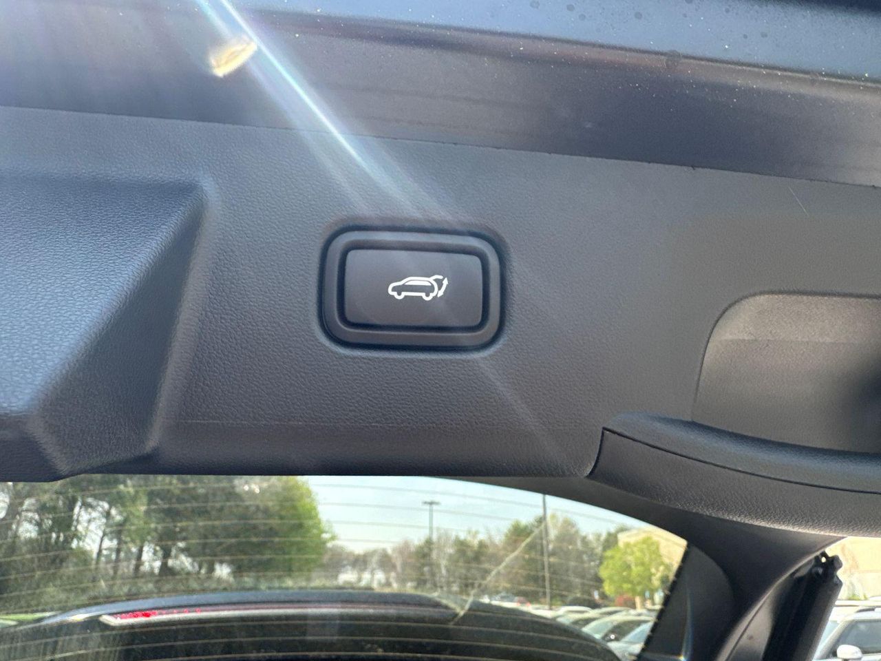 New 2026 Black HYUNDAI SEL FWD image 20