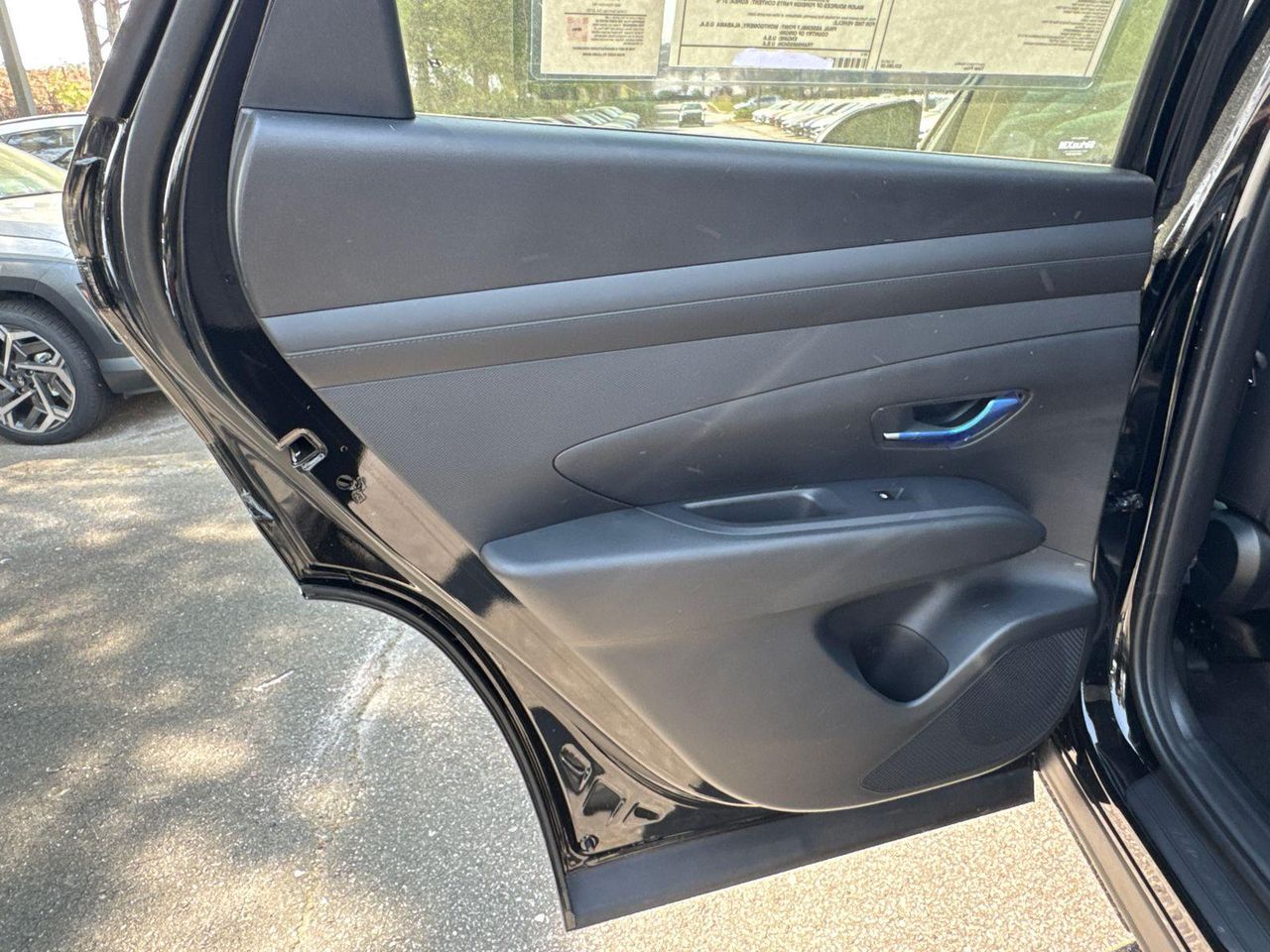 New 2026 Black HYUNDAI SEL FWD image 23