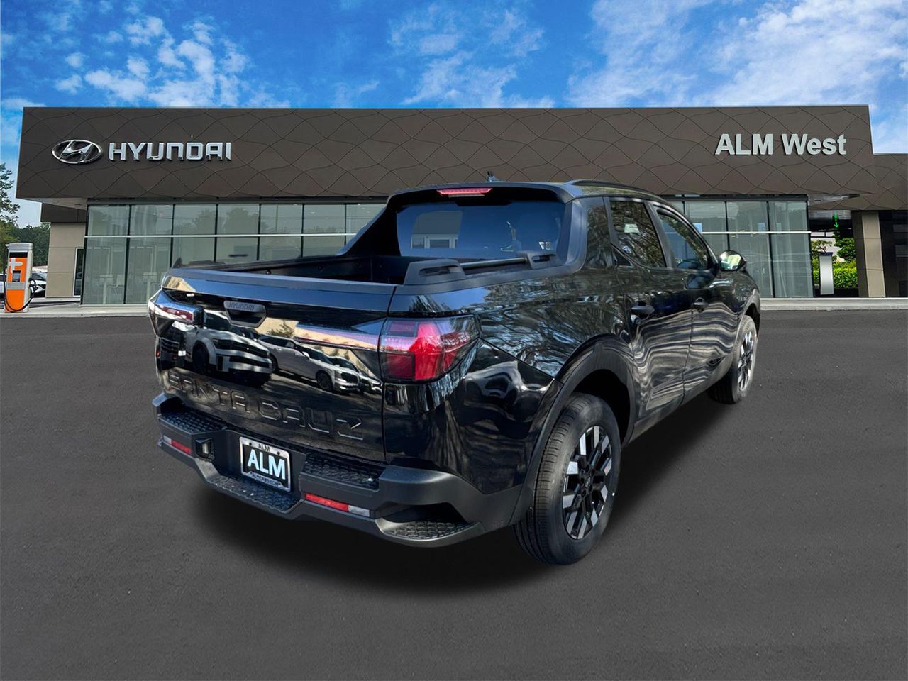 New 2026 Phantom Black HYUNDAI SEL FWD image 6
