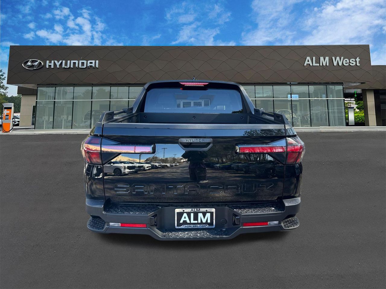 New 2026 Phantom Black HYUNDAI SEL FWD image 7