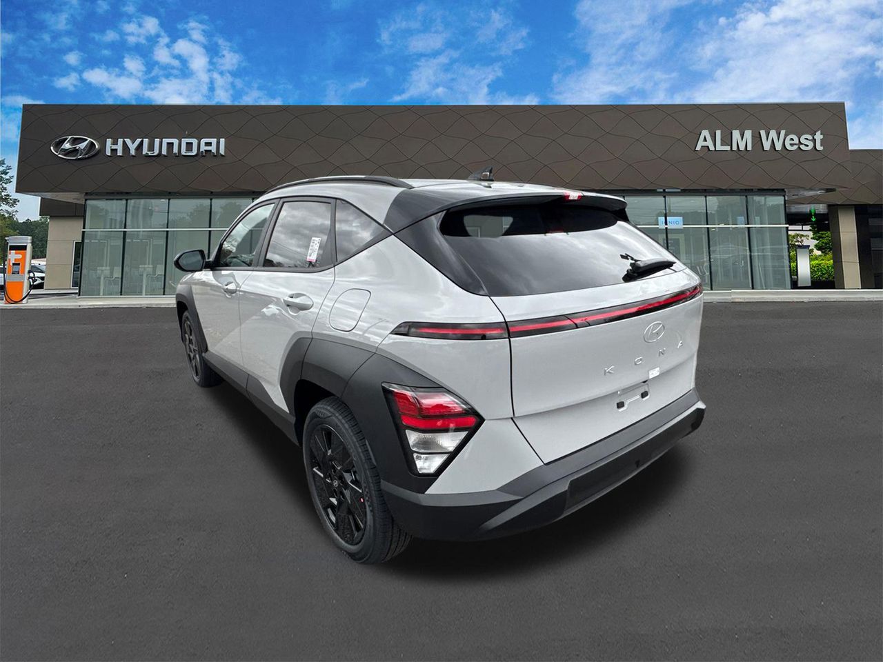 New 2026 Cyber Gray Metallic HYUNDAI SEL Sport FWD image 8