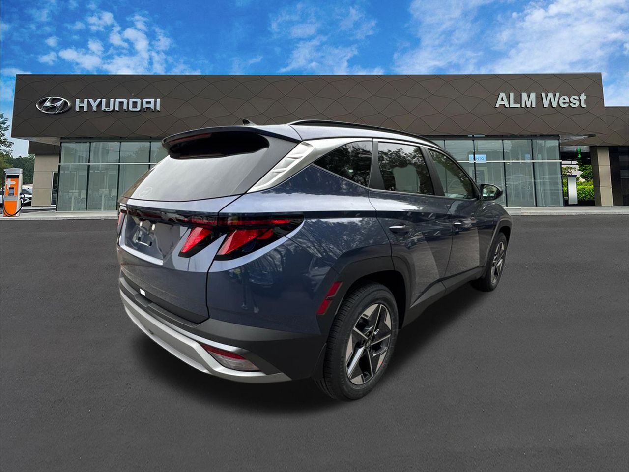 New 2026 Blue HYUNDAI SEL FWD image 6