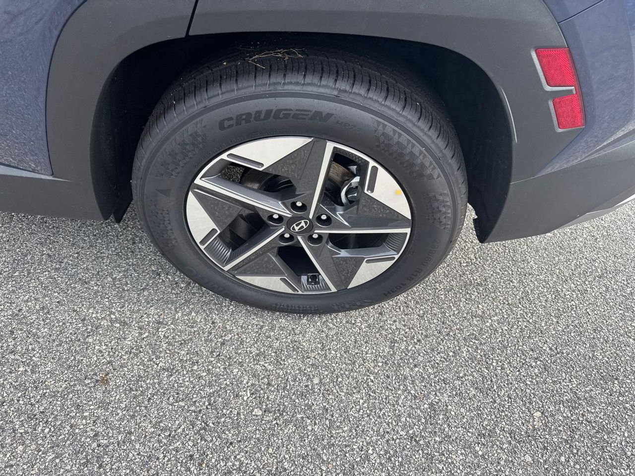New 2026 Blue HYUNDAI SEL FWD image 21