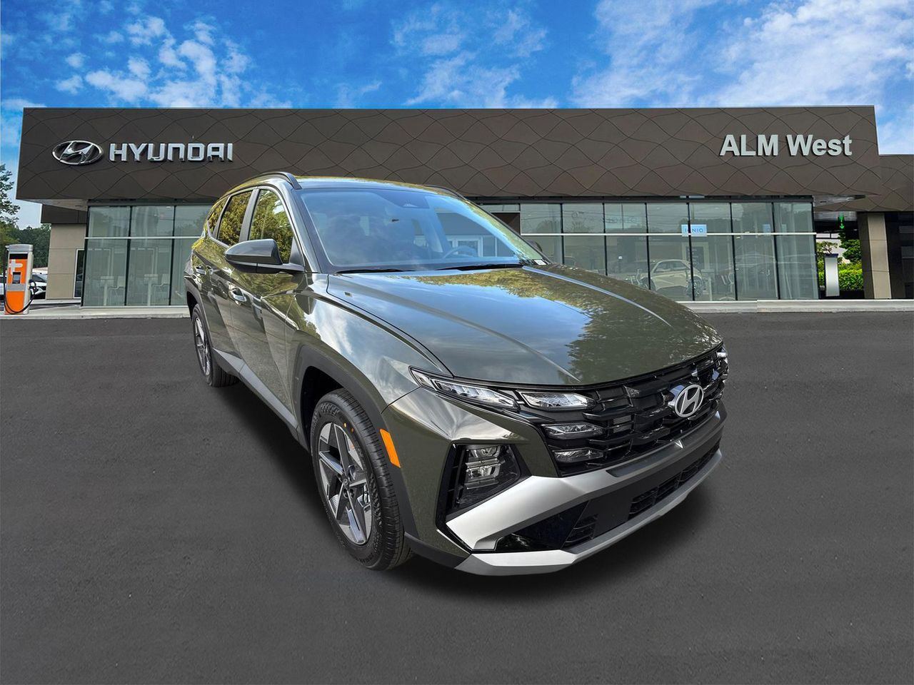 New 2026 Green HYUNDAI SEL FWD image 4