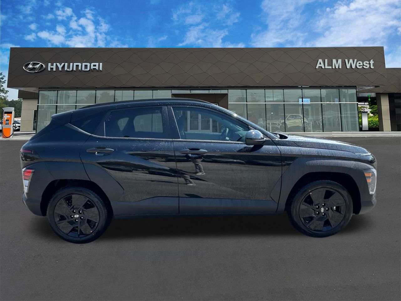 New 2026 Black Hyundai SEL Sport FWD image 5