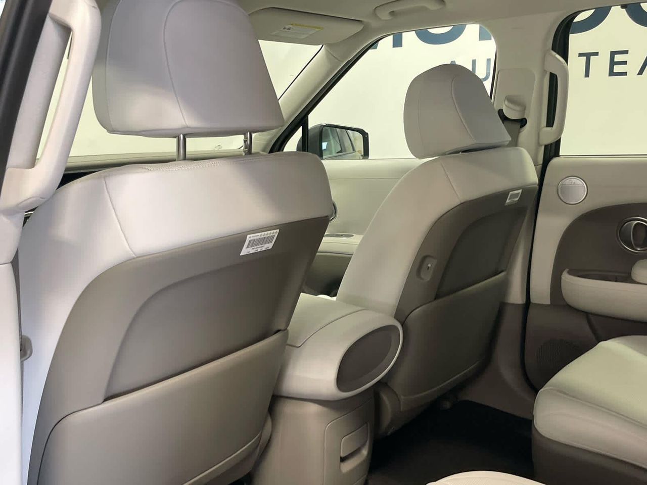 New 2026 Ecotronic Gray Pearl Hyundai SEL 7P image 194