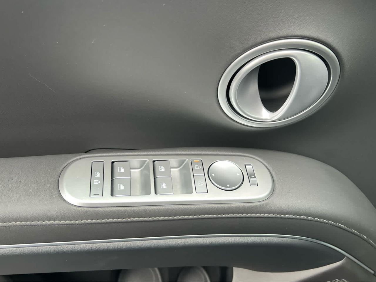 New 2026 Abyss Black Pearl Hyundai SEL AWD image 126