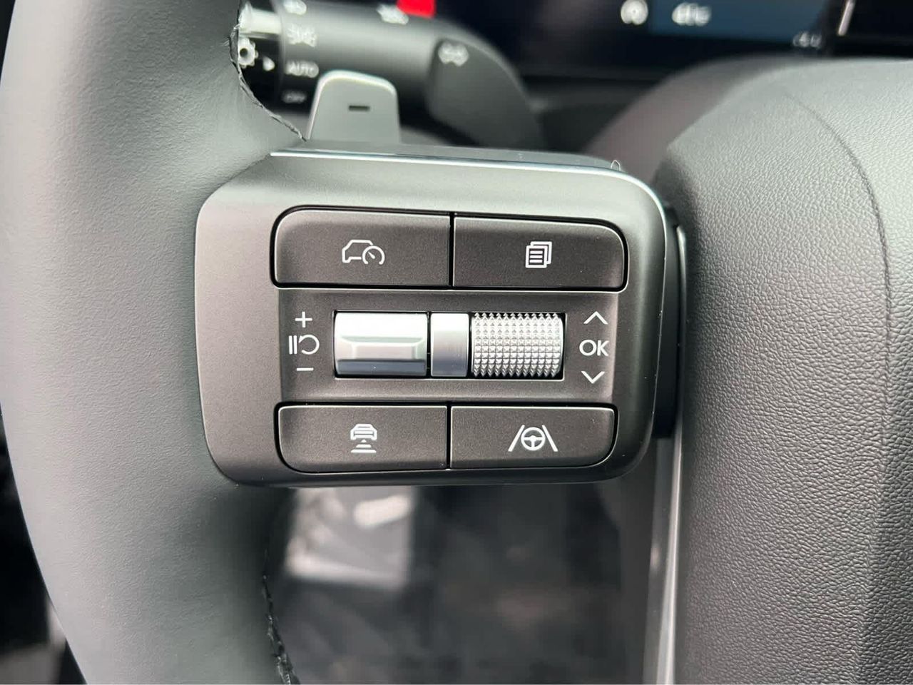 New 2026 Abyss Black Pearl Hyundai SEL AWD image 129