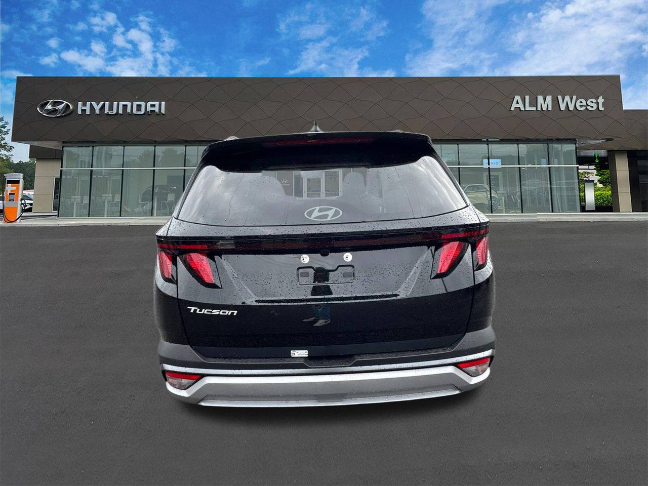 New 2026 Black HYUNDAI SEL FWD image 7