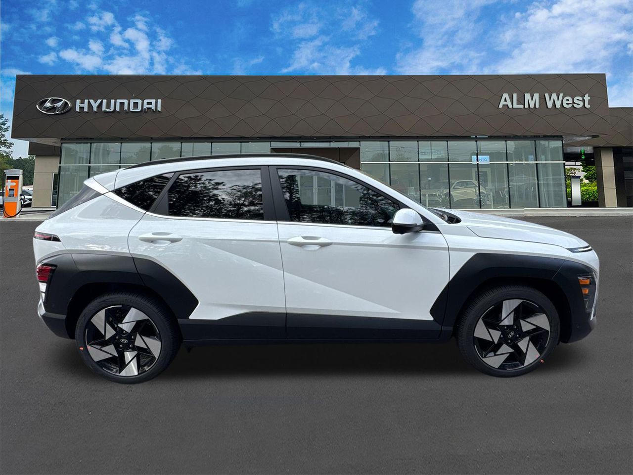 New 2026 White Hyundai Limited FWD image 5