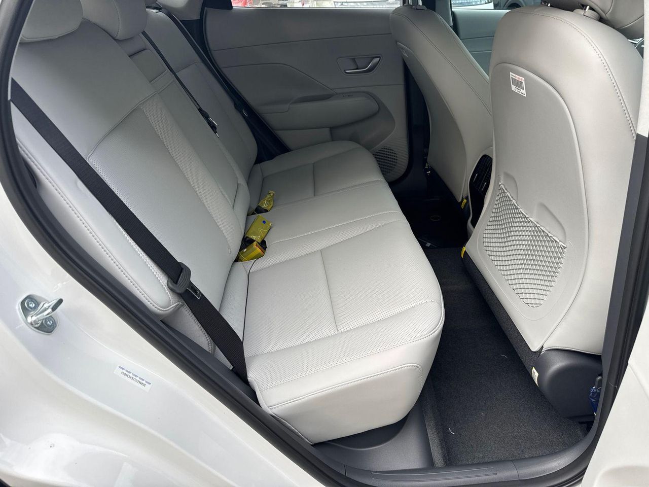 New 2026 White Hyundai Limited FWD image 16