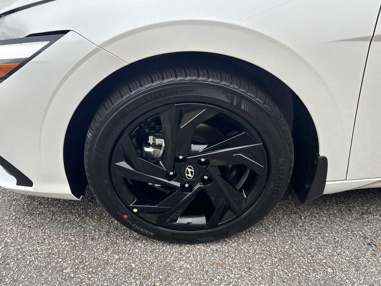 New 2026 White HYUNDAI SEL Sport image 12