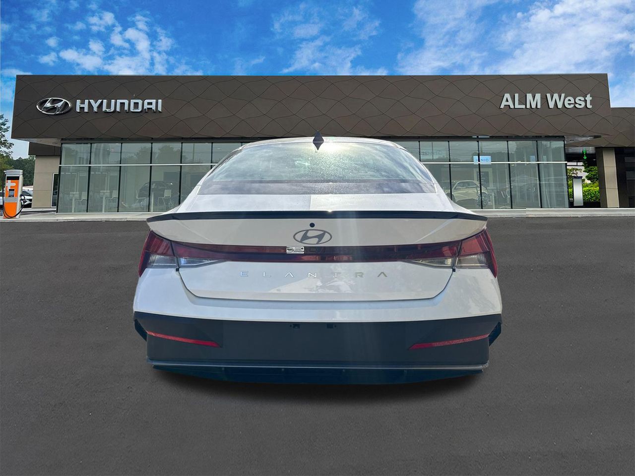 New 2026 White HYUNDAI SEL Sport image 7