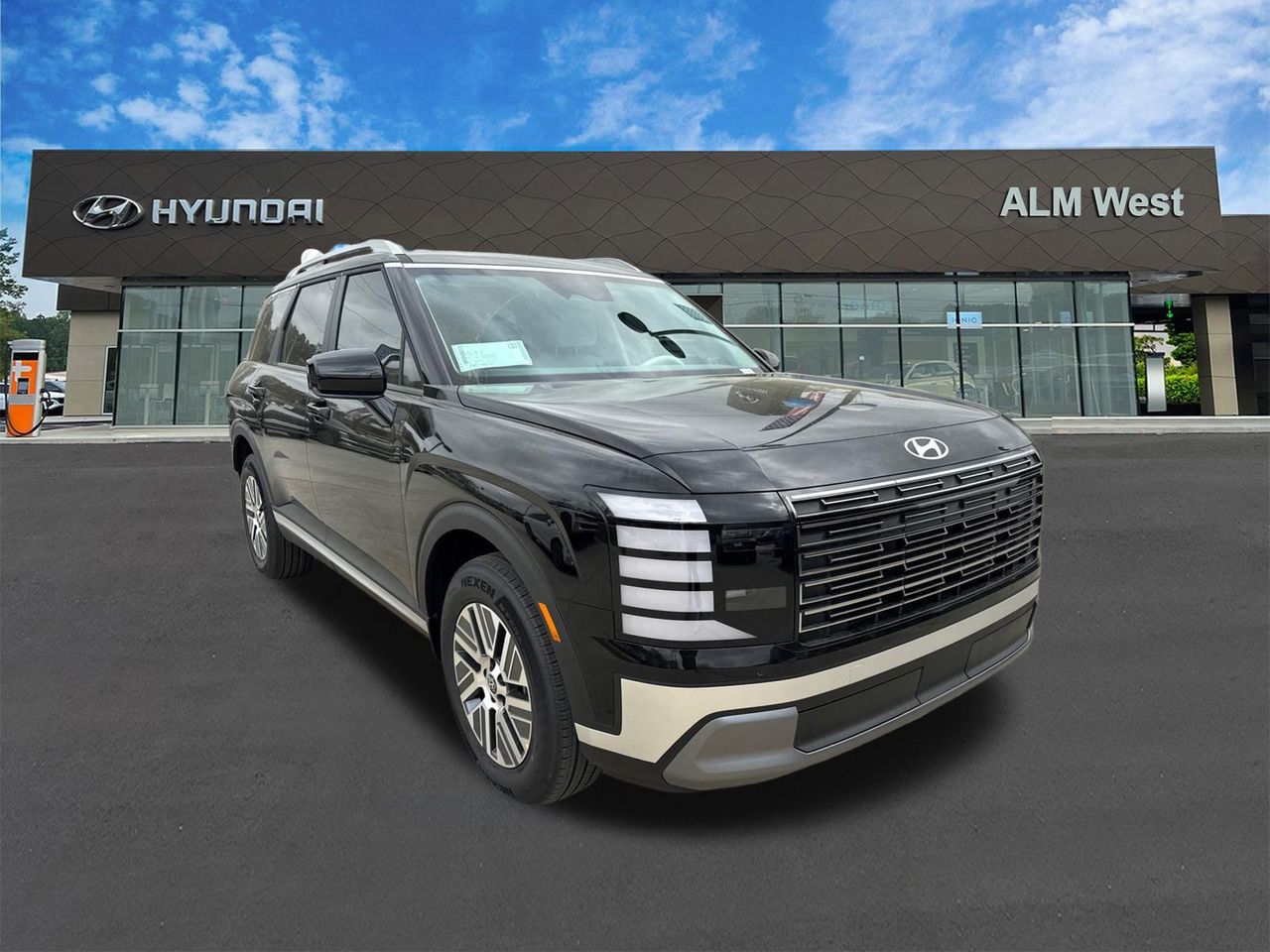 New 2026 Black HYUNDAI Blue SEL 8P image 4