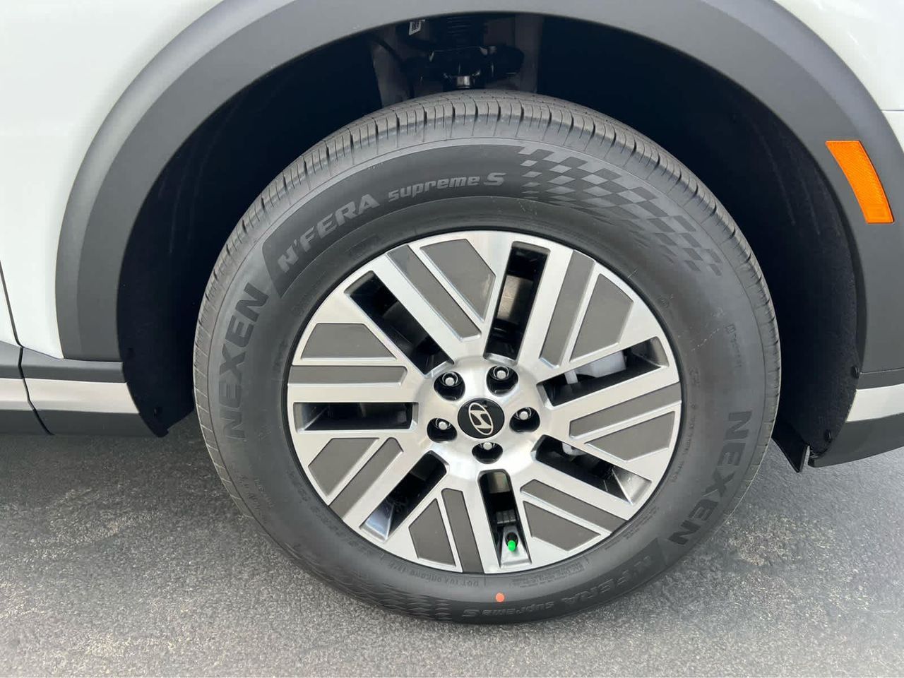 New 2026 Creamy White Pearl Hyundai SEL 8P image 94