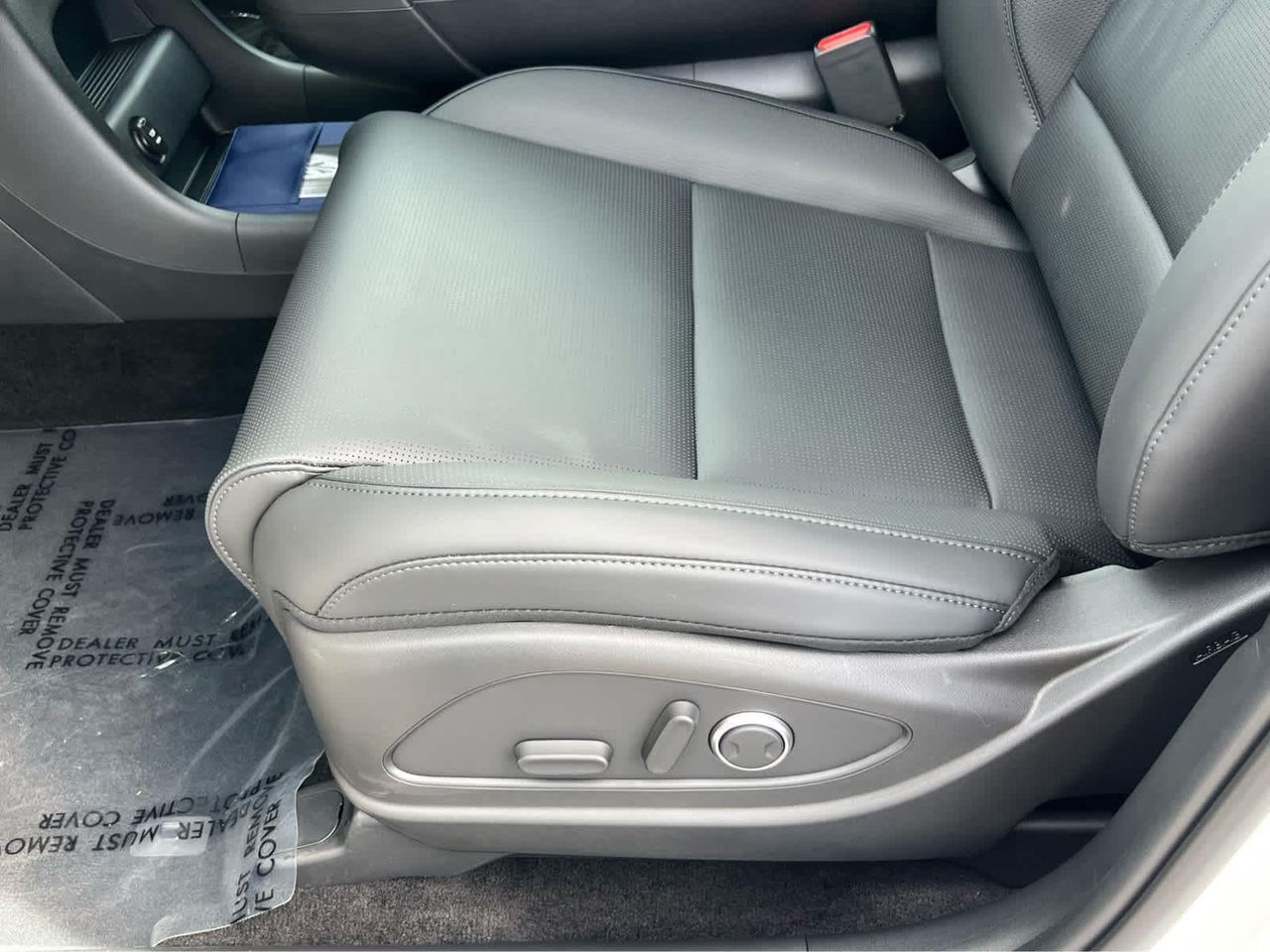 New 2026 Creamy White Pearl Hyundai SEL 8P image 107