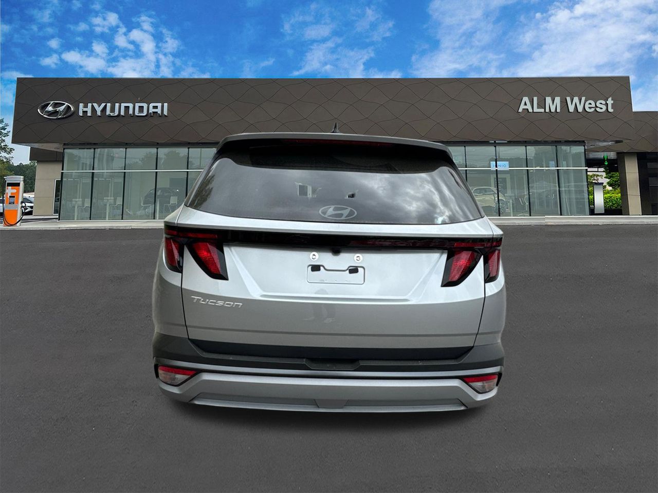New 2026 Silver Hyundai SEL FWD image 7