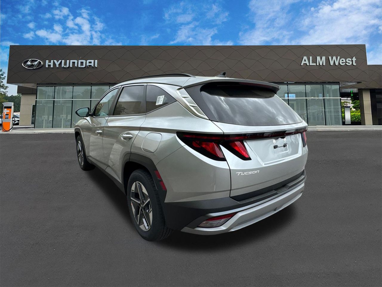 New 2026 Silver Hyundai SEL FWD image 8