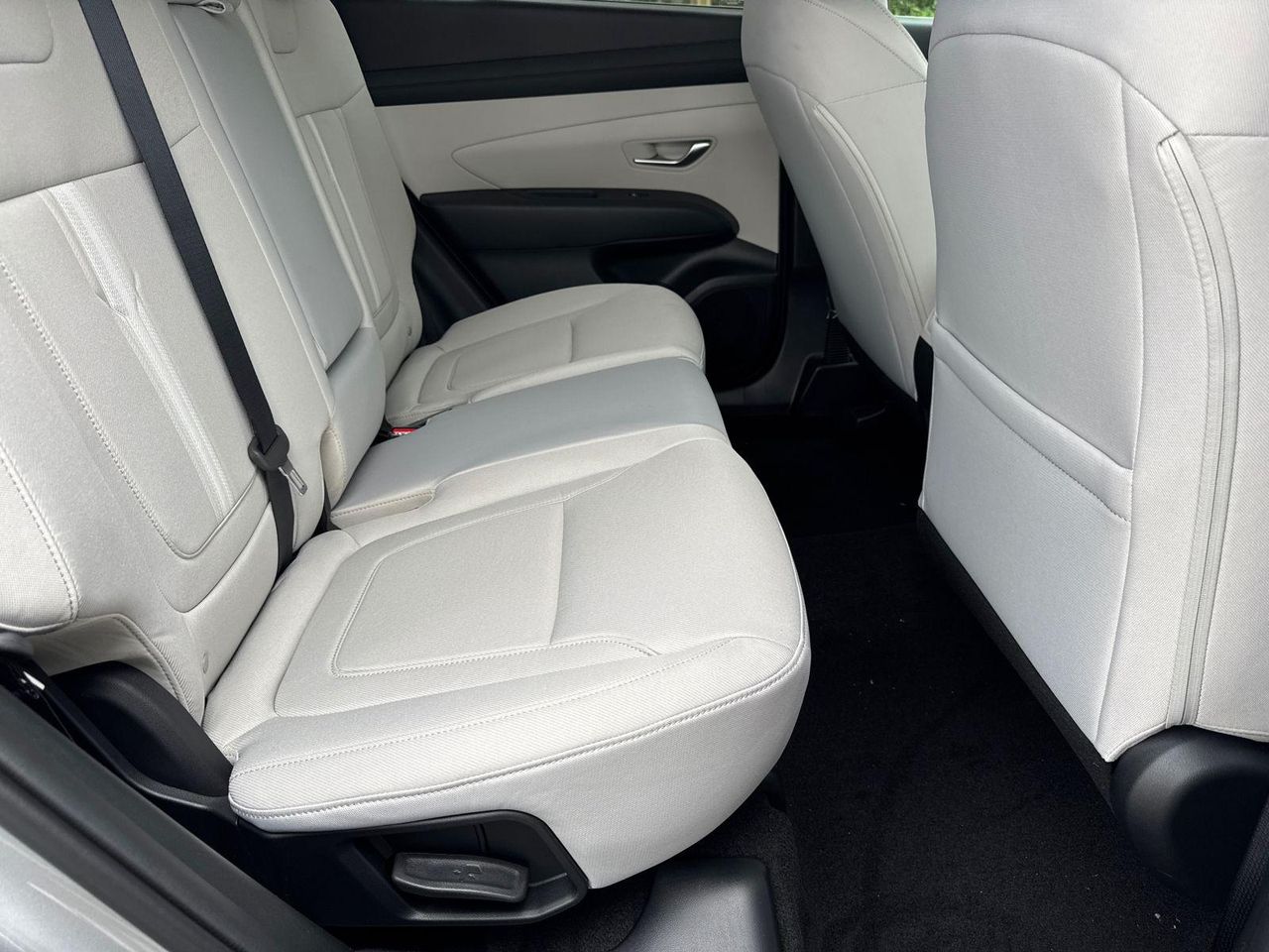 New 2026 Silver Hyundai SEL FWD image 16