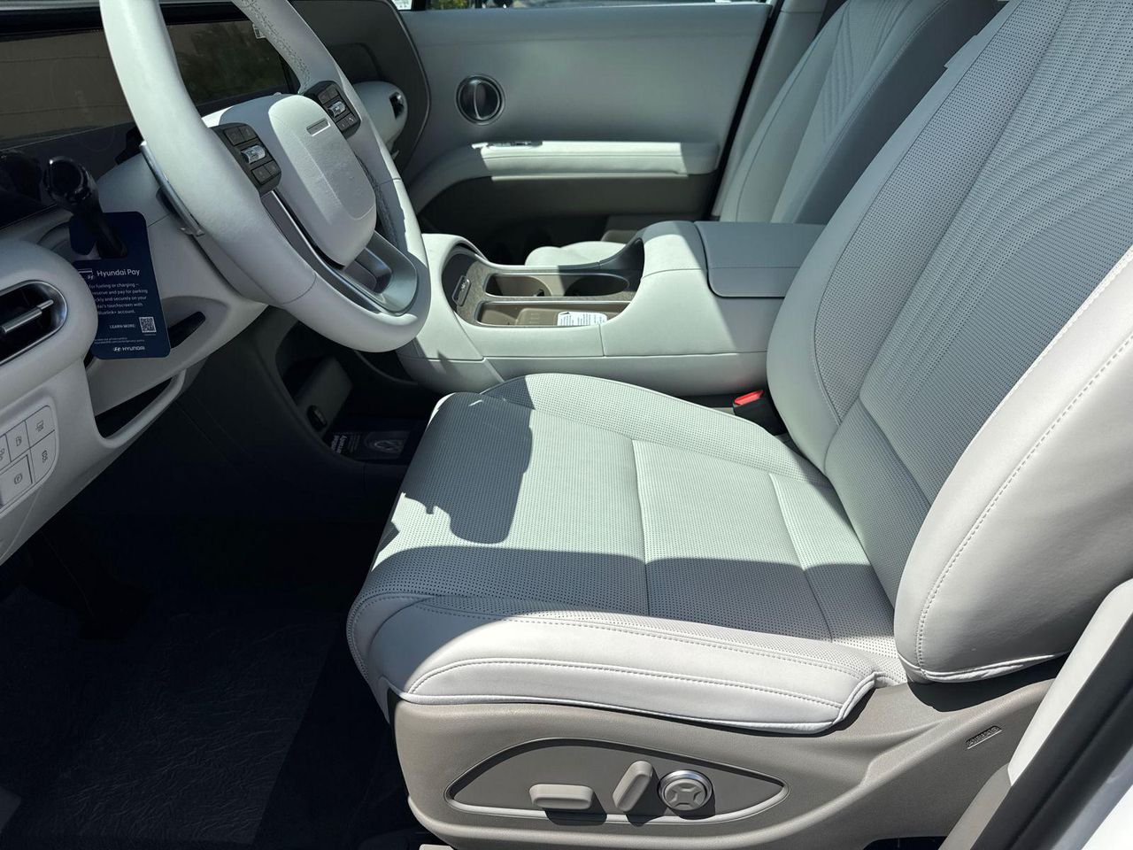 New 2026 White Hyundai Blue SEL Premium 8P image 10