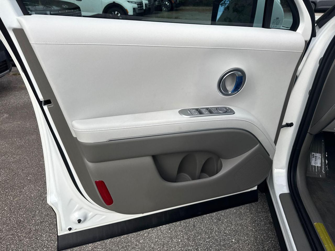 New 2026 White HYUNDAI Blue SEL 7P image 11