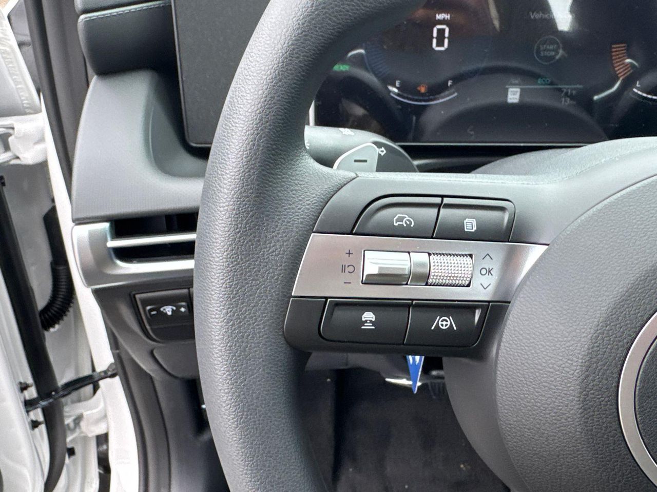 New 2026 White Hyundai Blue image 26