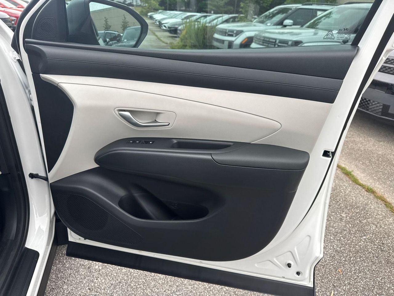 New 2026 White HYUNDAI Blue image 15