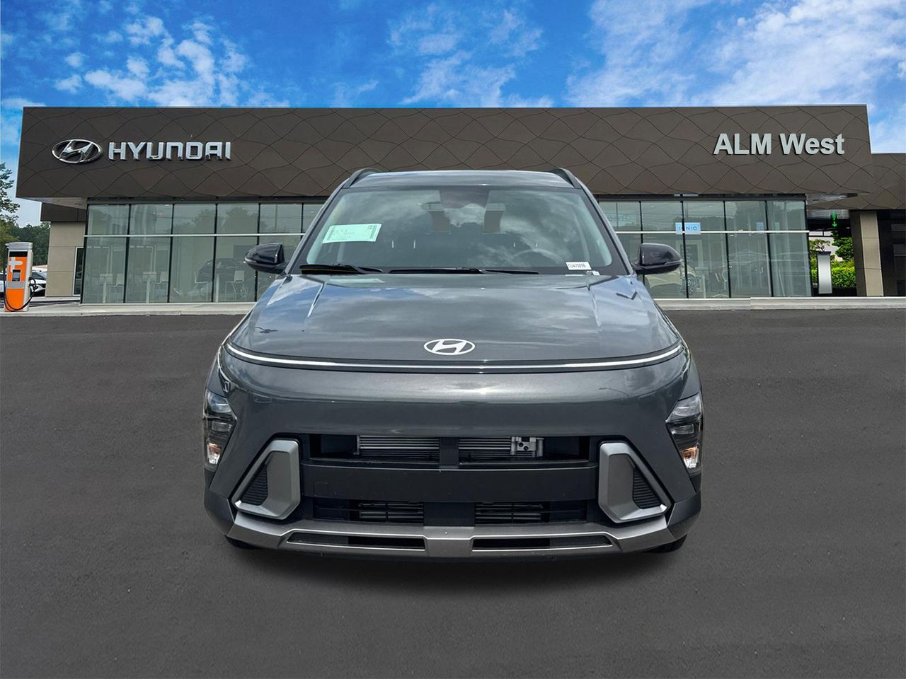 New 2026 Gray HYUNDAI SEL Premium FWD image 2