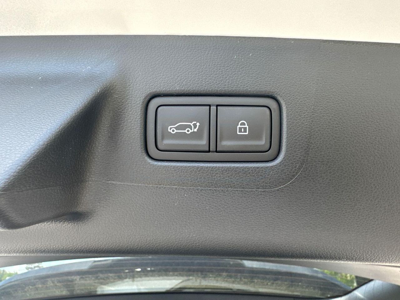 New 2026 White Hyundai SEL image 20