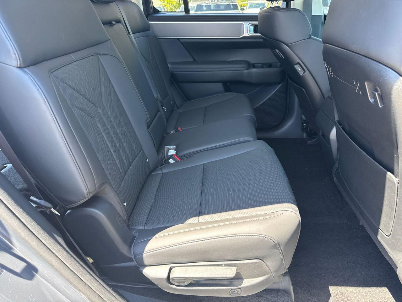 New 2026 Gray HYUNDAI XRT AWD image 16