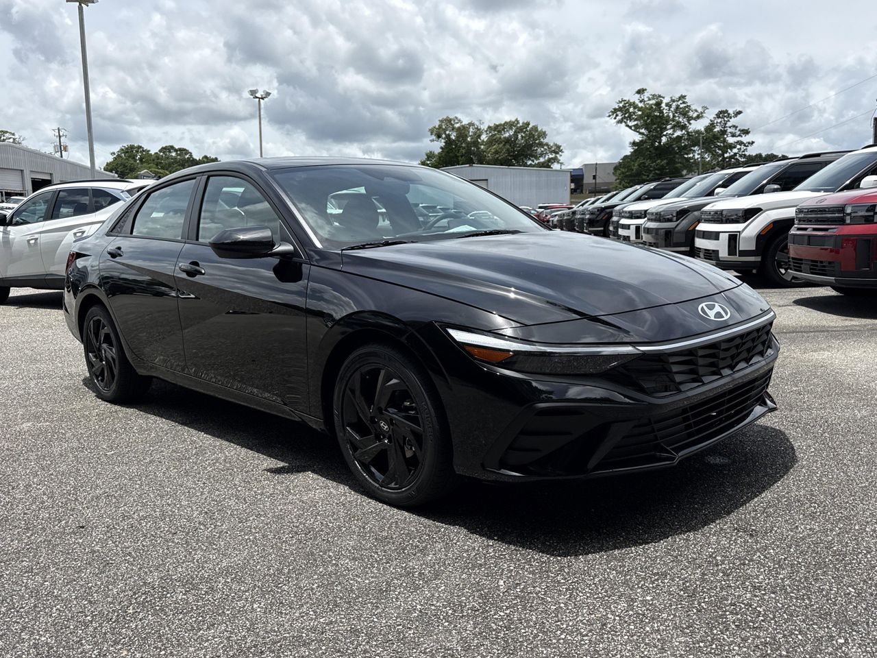 2026 Hyundai Elantra 2.0 SEL Sport IVT's photo