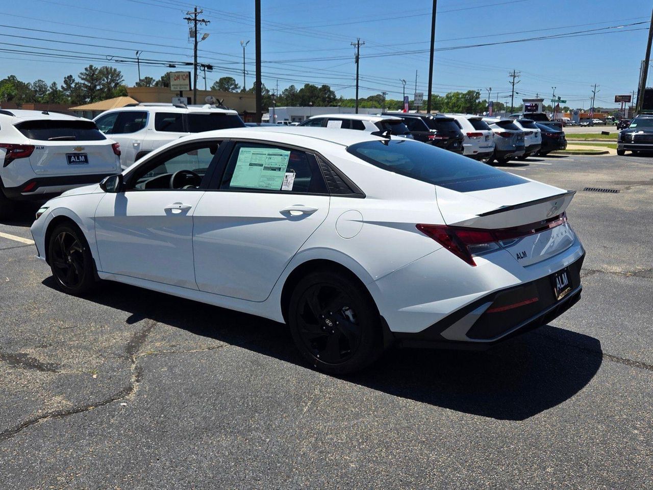 New 2026 White Pearl HYUNDAI SEL Sport image 9