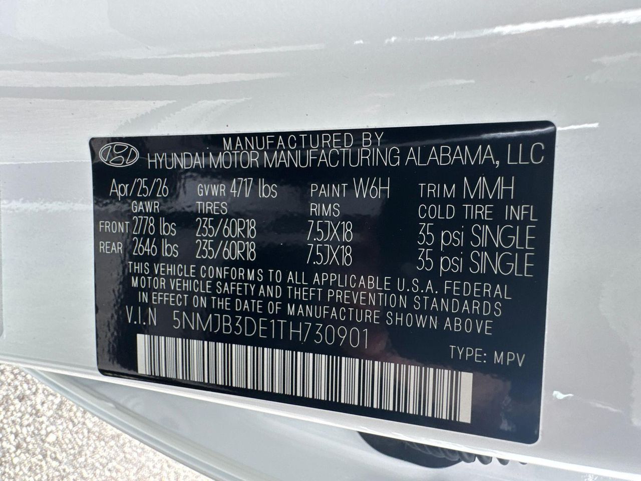 New 2026 White Hyundai SEL FWD image 34