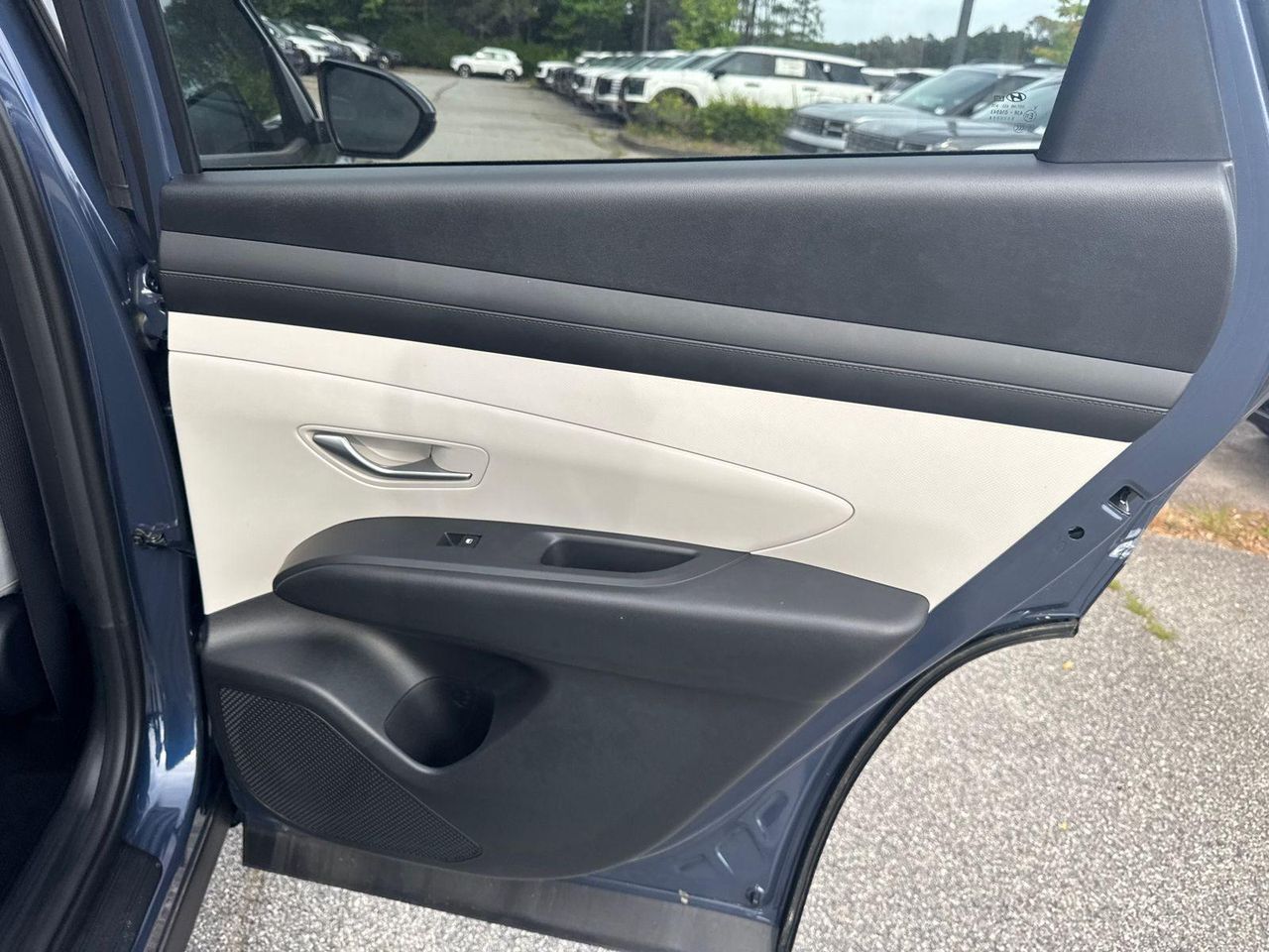 New 2026 Blue Hyundai SEL FWD image 17