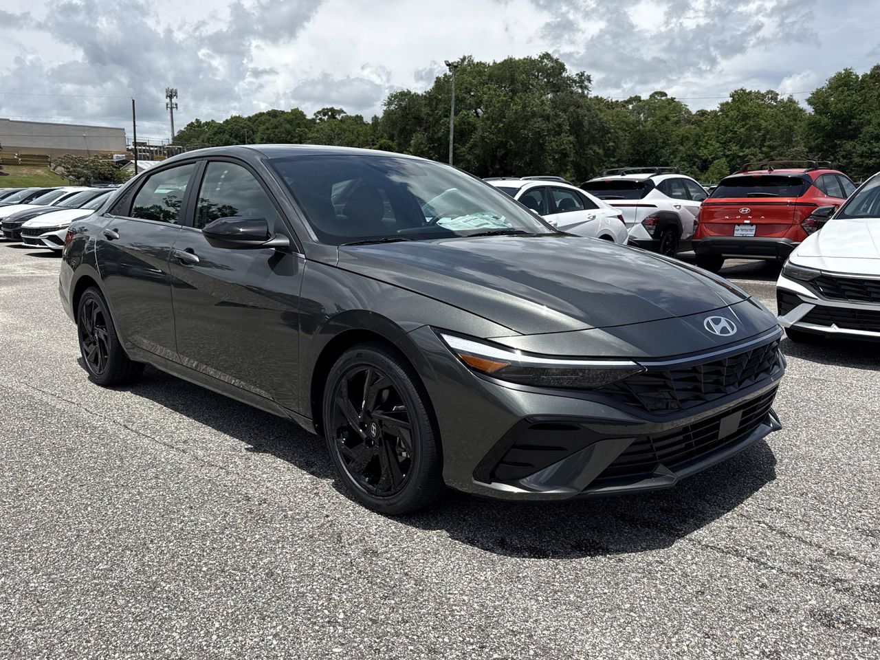 2026 Hyundai Elantra 2.0 SEL Sport Premium's photo