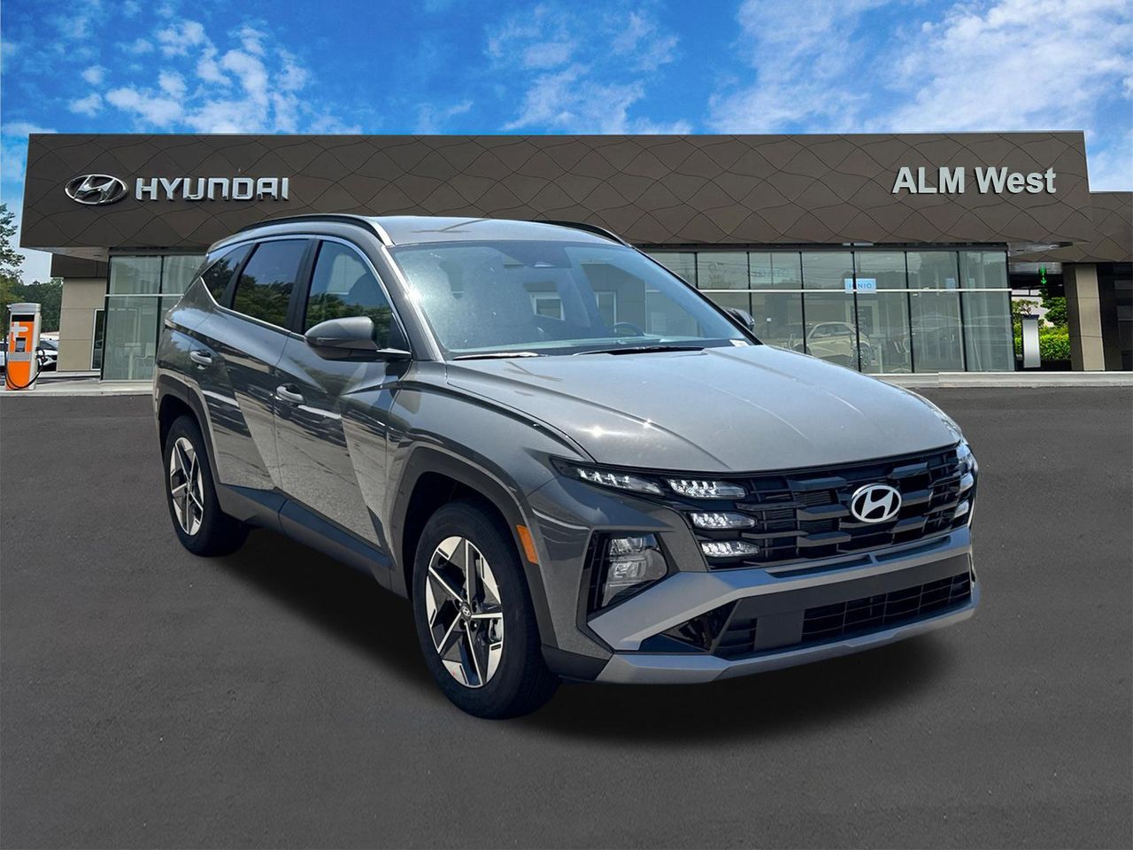 New 2026 Gray Hyundai SEL FWD image 4
